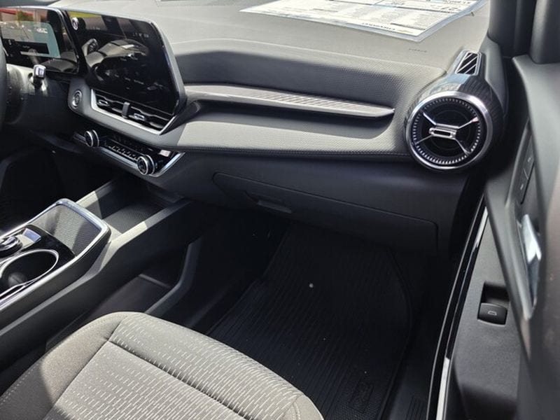 2026 Chevrolet Equinox LT - Photo 15