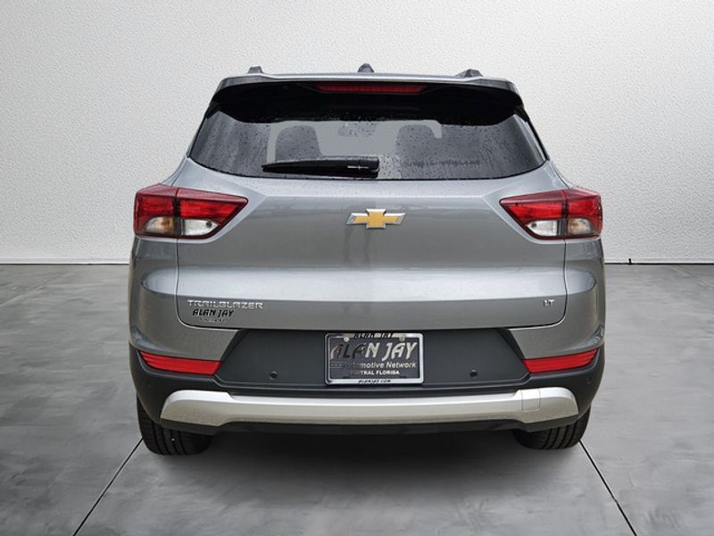 2026 Chevrolet Trailblazer LT photo 4