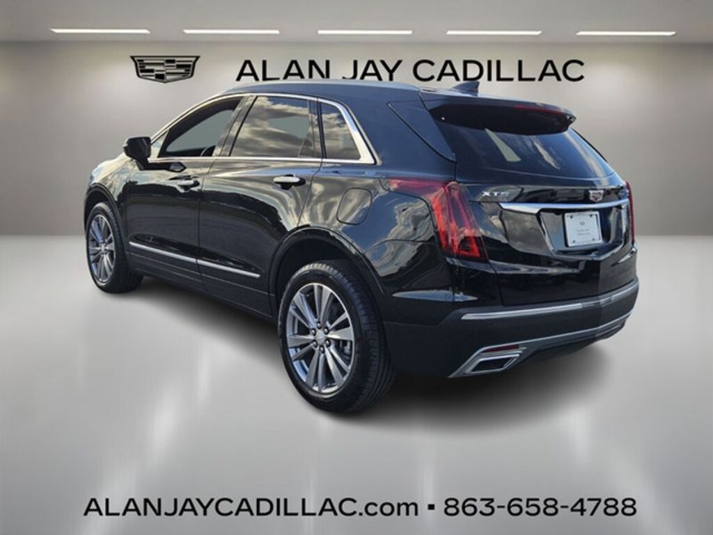 Certified 2025 CADILLAC XT5 Premium Luxury SUV