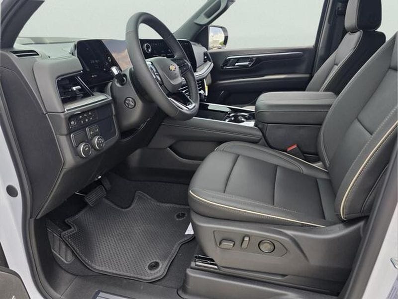 2026 Chevrolet Tahoe Premier - Photo 11