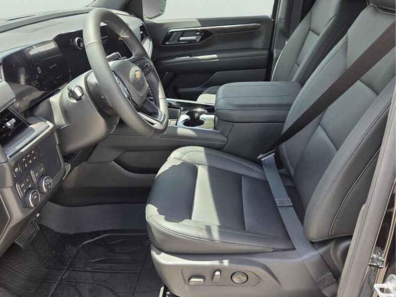 2026 Chevrolet Tahoe LT - Photo 10