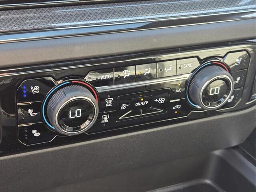 2026 Chevrolet Silverado 2500 HD ZR2 - Photo 27