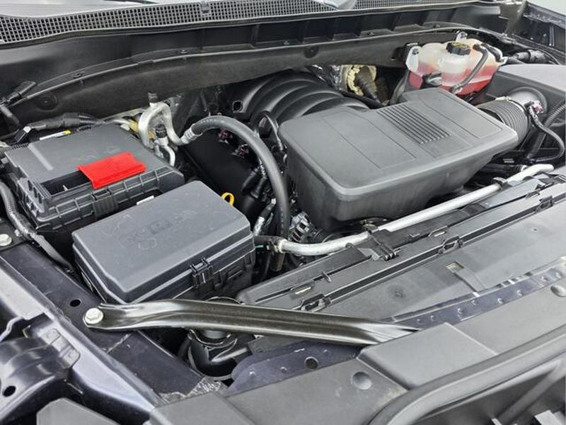 2025 Chevrolet Tahoe Z71 - Photo 19