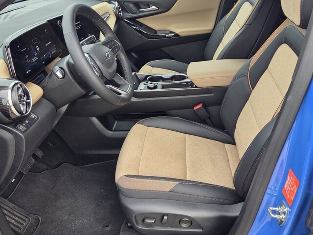 2027 Chevrolet Equinox ACTIV - Photo 13