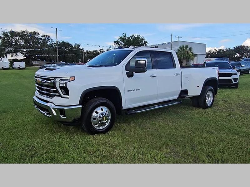 2025 Chevrolet Silverado 3500 HD LTZ - Photo 12
