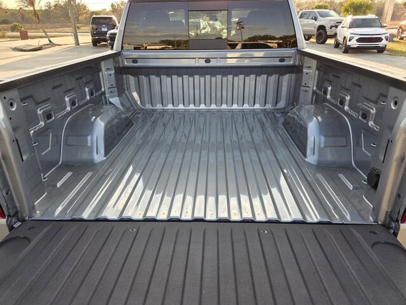 2026 Chevrolet Silverado 1500 LT - Photo 12