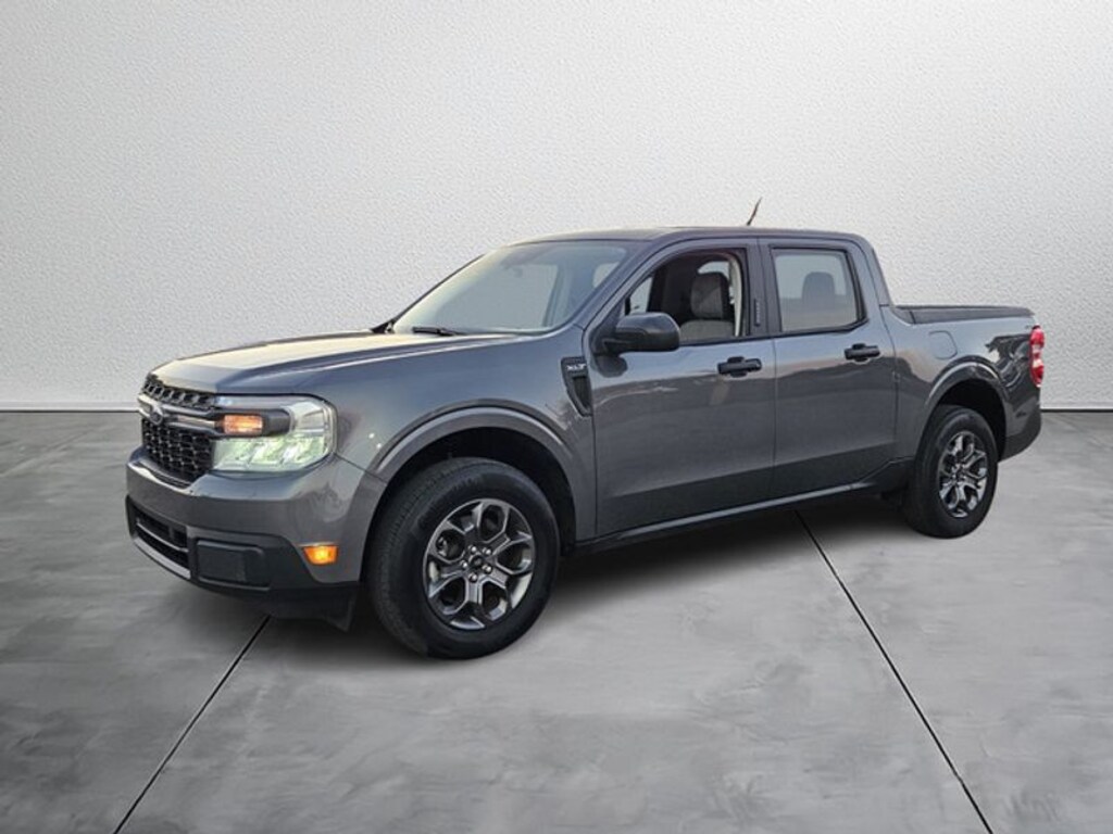 Used 2022 Ford Maverick XL