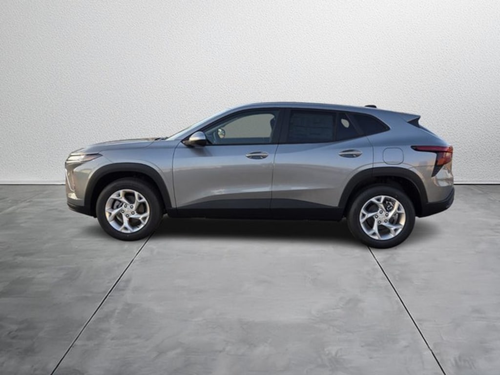 New 2026 Chevrolet Trax LS SUV