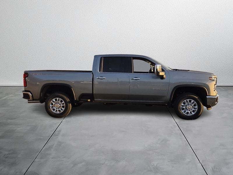 2026 Chevrolet Silverado 2500 HD LTZ - Photo 6