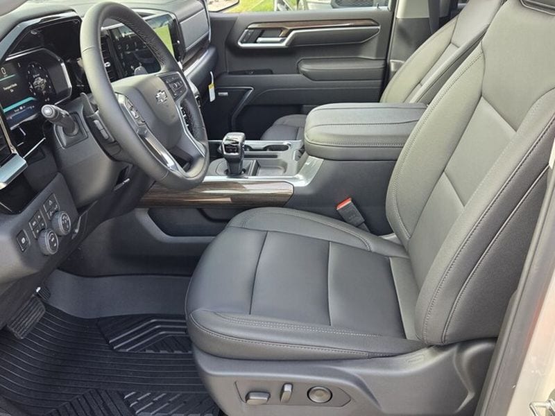 2026 Chevrolet Silverado 1500 RST - Photo 11