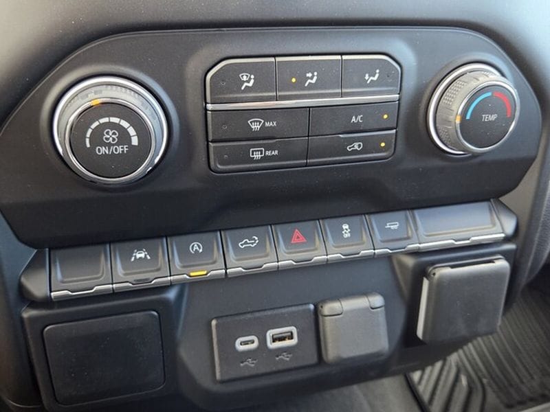 2026 Chevrolet Silverado 1500 Custom - Photo 18