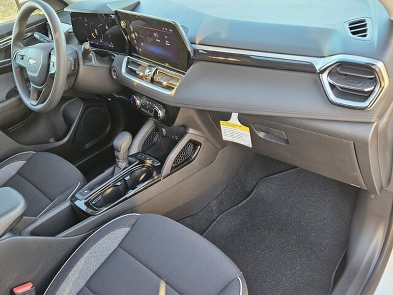 2026 Chevrolet Trailblazer LT - Photo 15