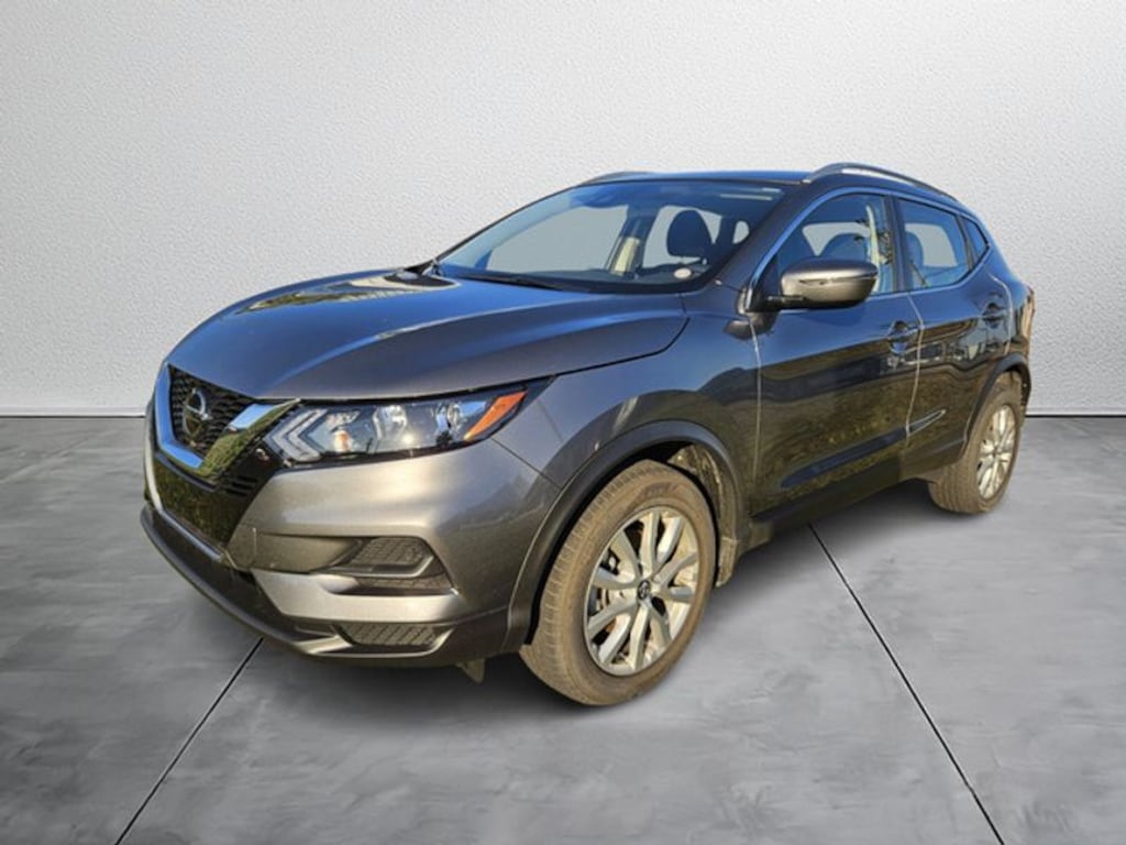 Used 2020 Nissan Rogue Sport SV