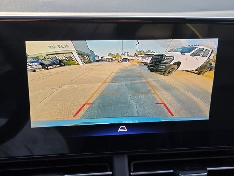 2025 Chevrolet Trax Activ - Photo 21