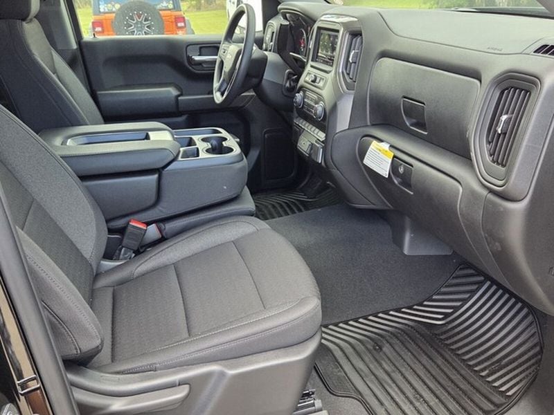 2026 Chevrolet Silverado 1500 Custom - Photo 14