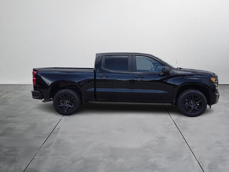 2026 Chevrolet Silverado 1500 Custom - Photo 6