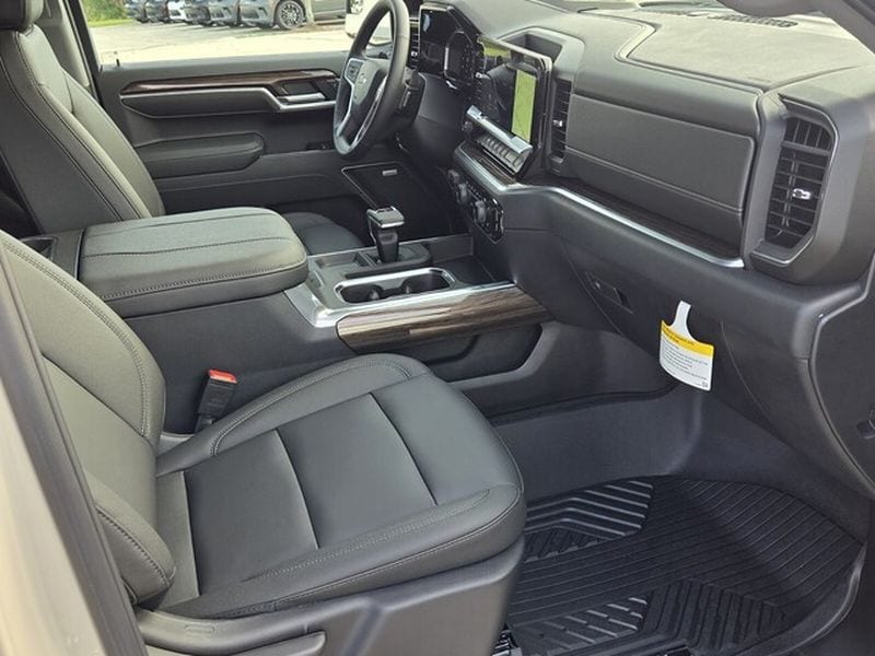2026 Chevrolet Silverado 1500 RST - Photo 18