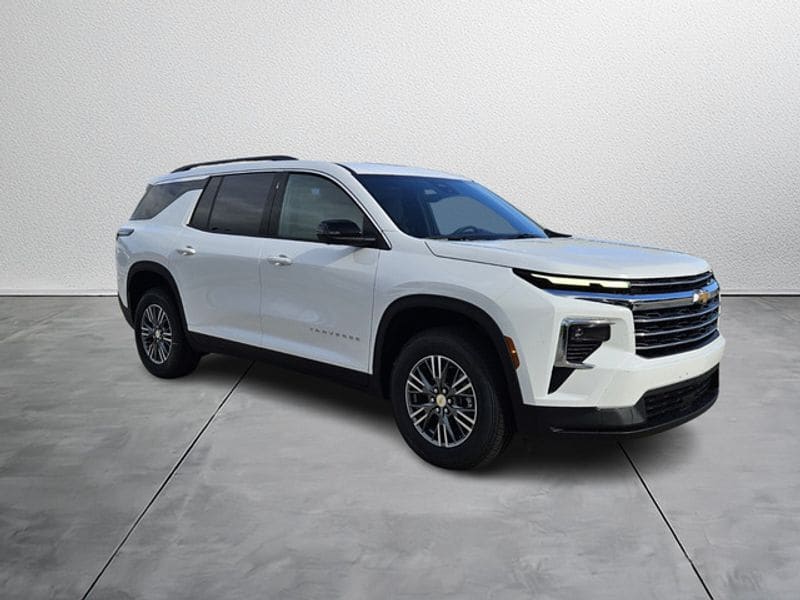 2025 Chevrolet Traverse LT's photo
