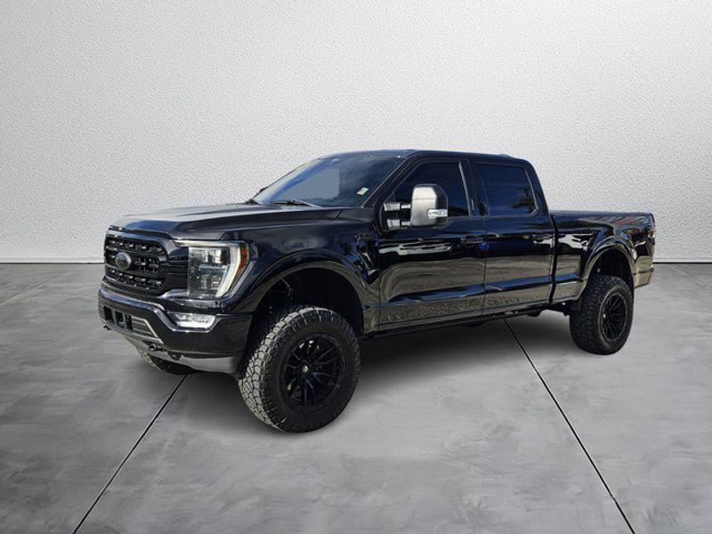 2022 Ford F-150 XLT photo 2