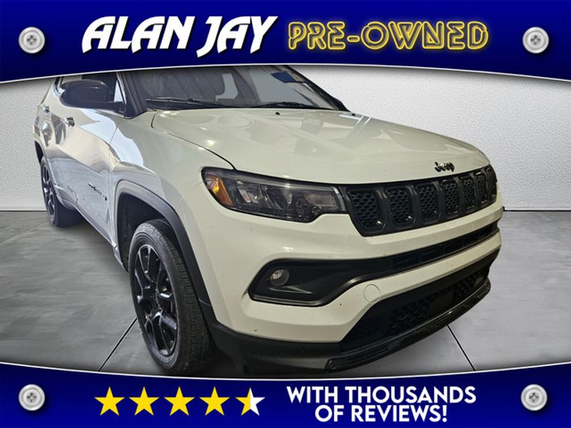 2024 Jeep Compass Latitude's photo