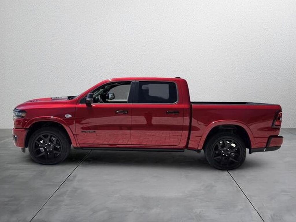 New 2026 Ram 1500 LARAMIE CREW CAB 4X4 5'7 BOX Pickup