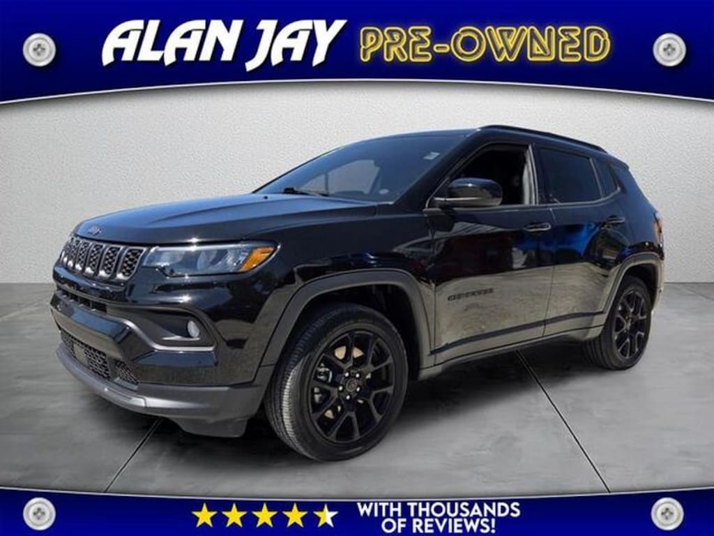 Used 2025 Jeep Compass Latitude SUV