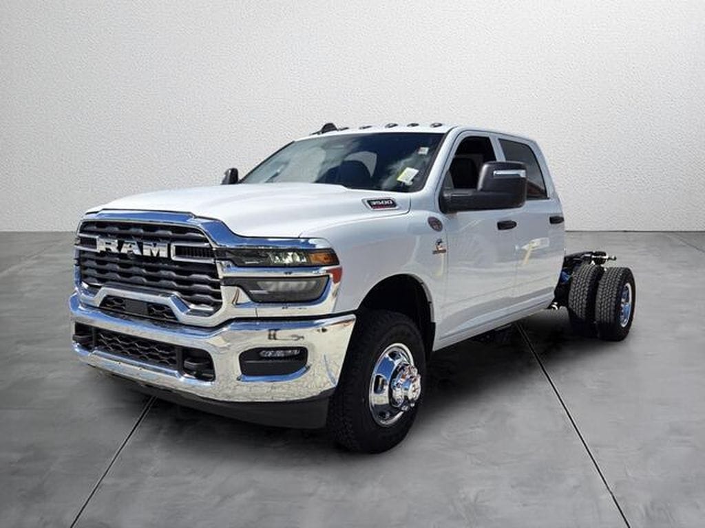 2027 RAM 3500 Chassis Cab Tradesman