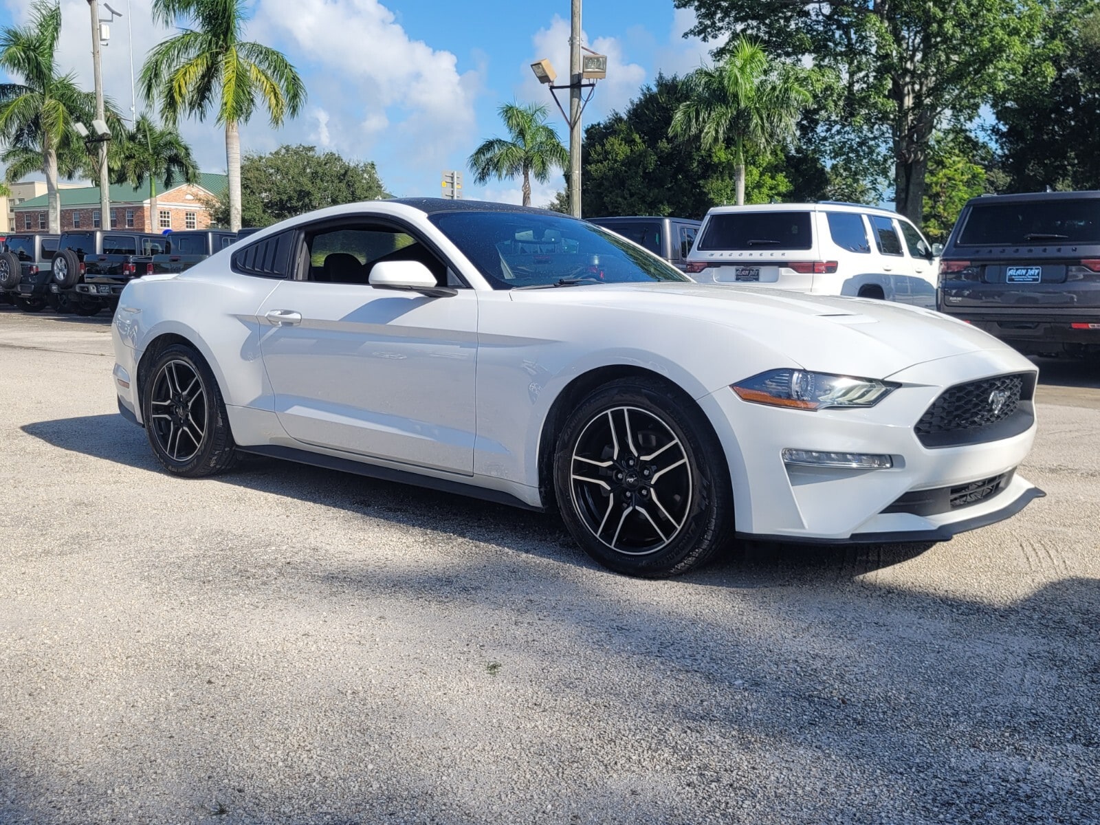 Used 2018 Ford Mustang EcoBoost with VIN 1FA6P8TH7J5170873 for sale in Clewiston, FL