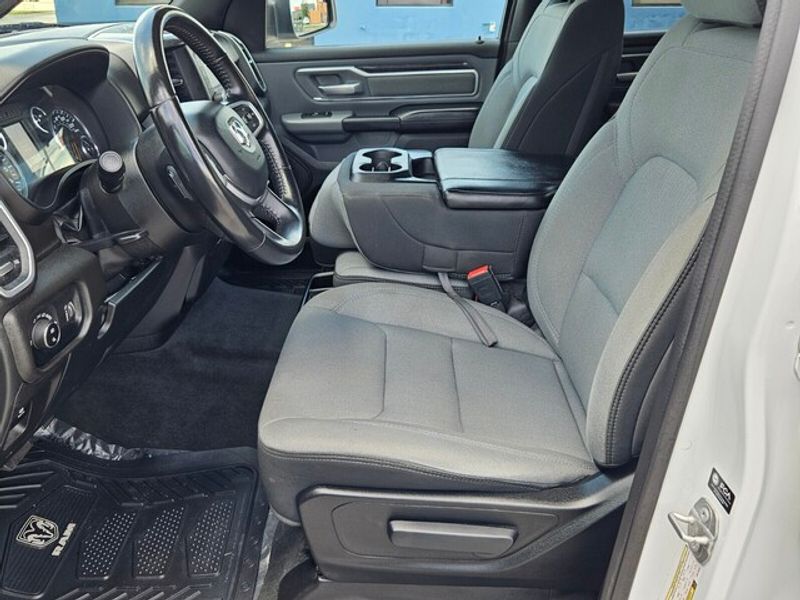 2022 Ram 1500 Big Horn photo 3