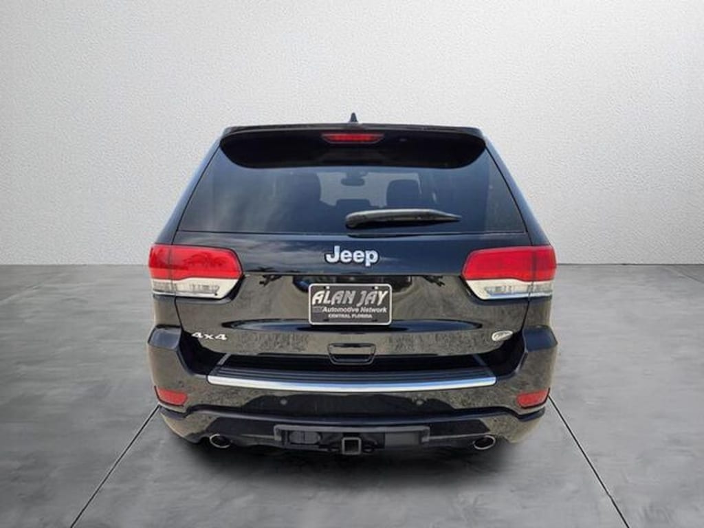 Used 2019 Jeep Grand Cherokee Overland SUV
