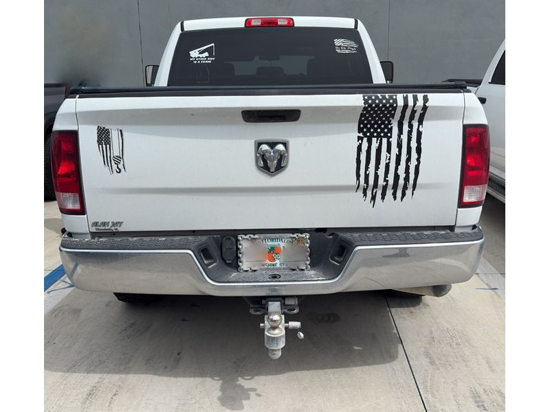 2022 Ram 1500 Classic Tradesman photo 2