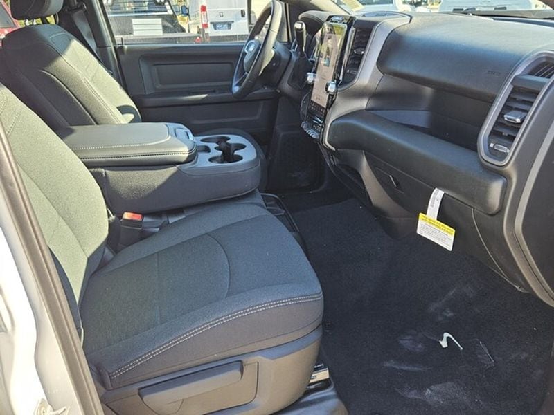 2026 RAM 3500 Tradesman - Photo 14