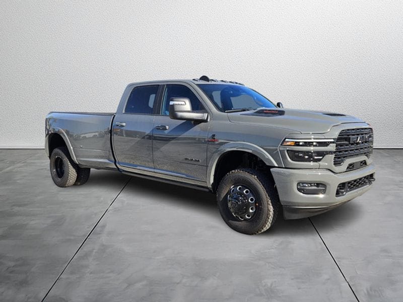2026 RAM Ram 3500 Pickup Limited's photo