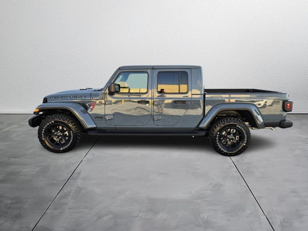 New 2025 Jeep Gladiator HIGH TIDE 4X4 Pickup