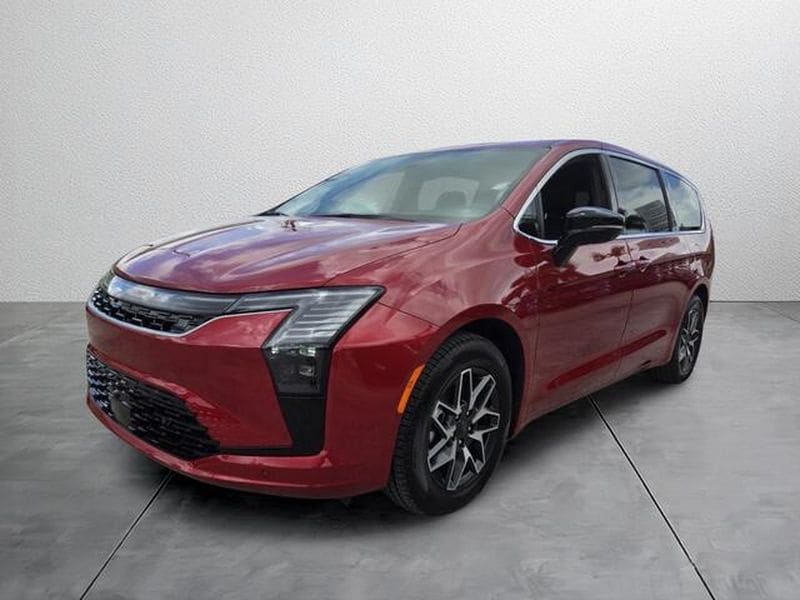 2027 Chrysler Pacifica Limited's photo