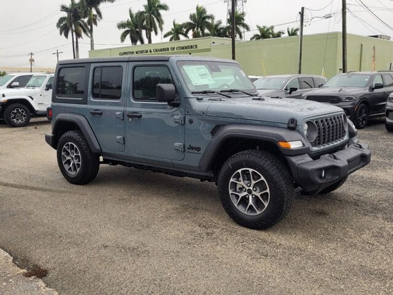 2025 Jeep Wrangler Sport S photo 2