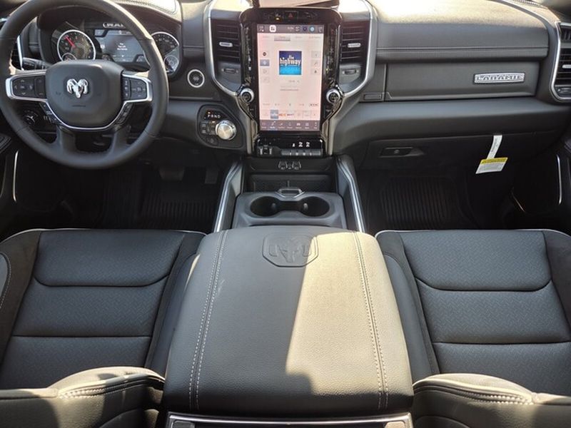 2026 RAM 1500 Laramie - Photo 10