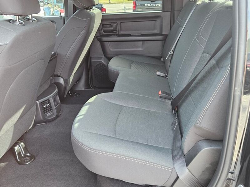 2025 Ram 2500 Tradesman photo 4