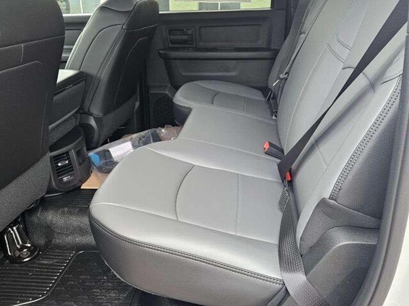 2026 Ram 3500 Tradesman photo 4