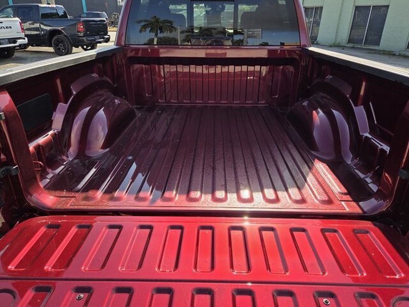 2026 RAM 1500 Laramie - Photo 11