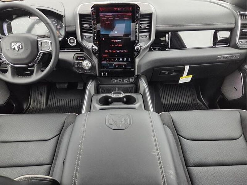 2026 RAM 1500 Laramie - Photo 16