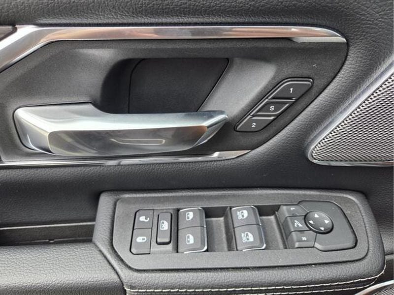 2026 RAM 1500 Laramie - Photo 24