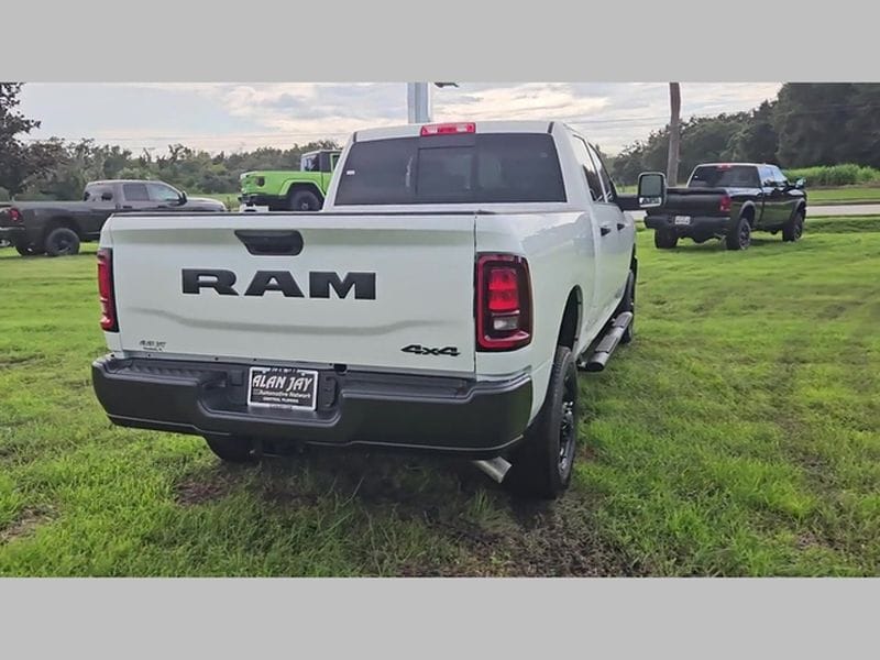 2026 RAM 2500 Tradesman - Photo 23