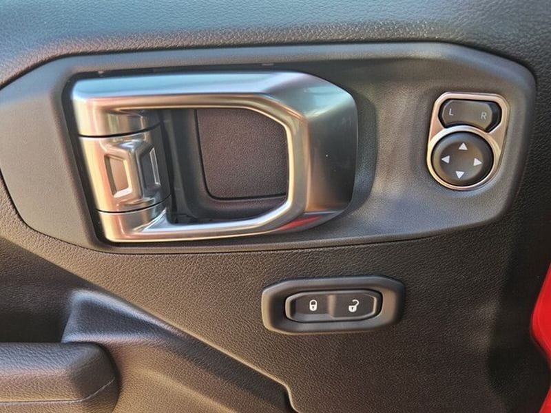 2025 Jeep Gladiator Willys - Photo 7