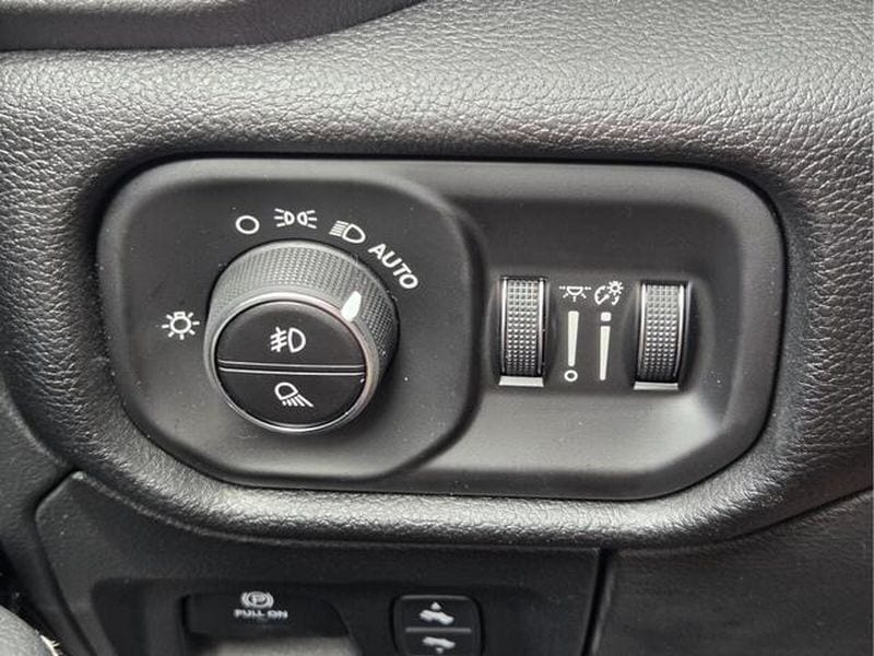 2026 RAM 1500 Laramie - Photo 30
