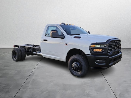 2026 Ram 3500 Chassis Cab Tradesman/Big Horn Pickup