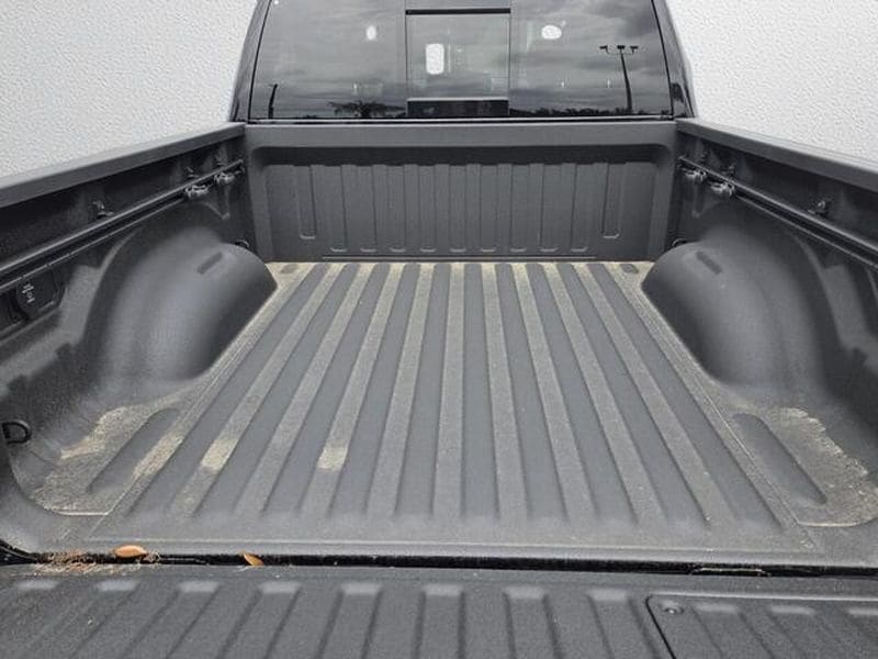 2026 RAM 1500 Laramie - Photo 17