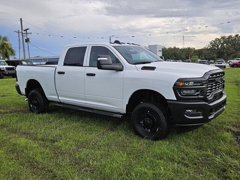 2026 RAM 2500 Tradesman - Photo 3