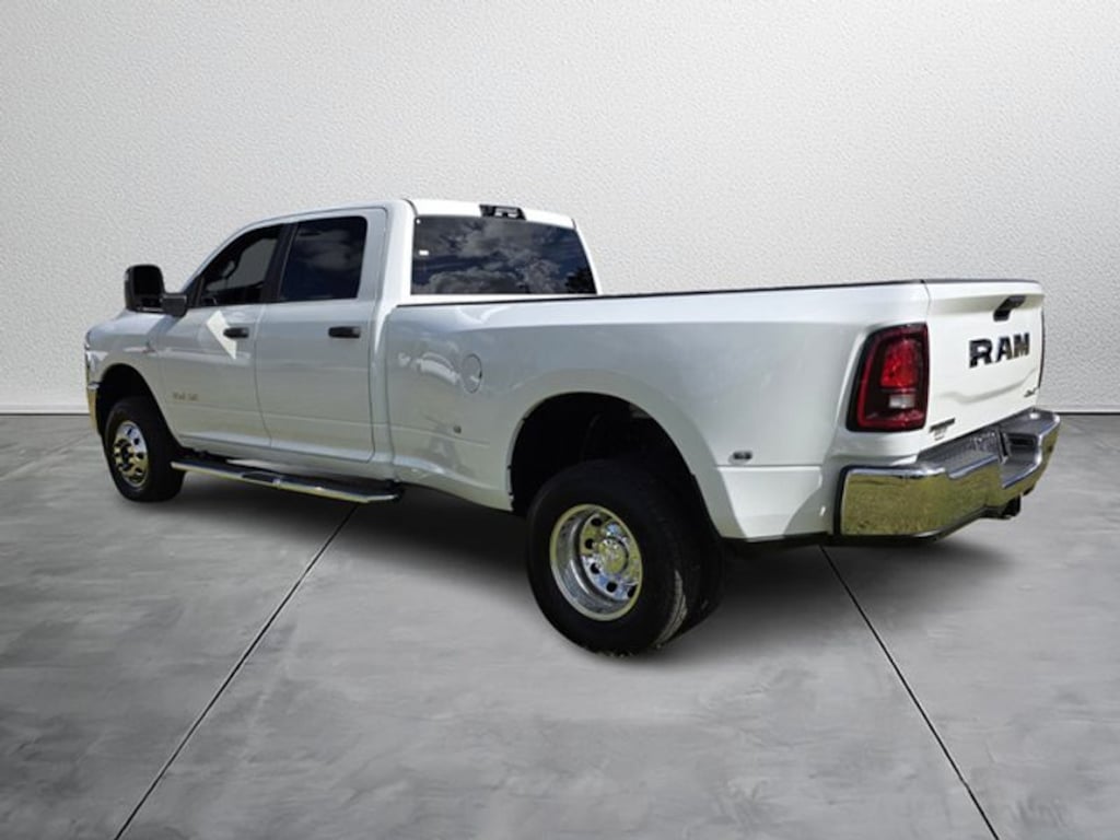 New 2026 Ram 3500 Big Horn Pickup