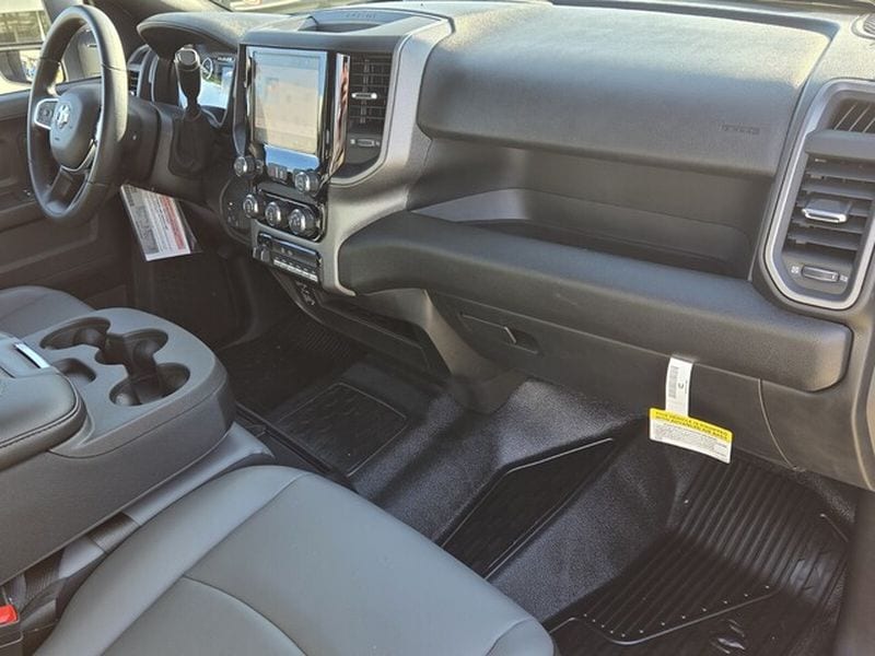 2026 RAM 3500 Chassis Tradesman - Photo 15